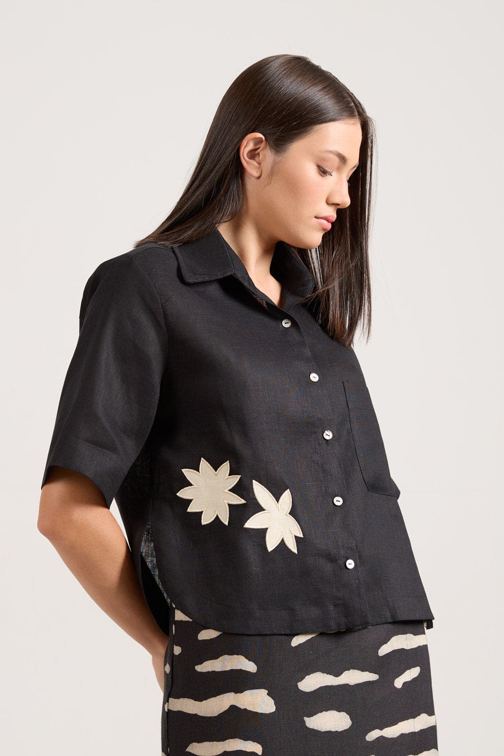 Camisa Rounded Preta