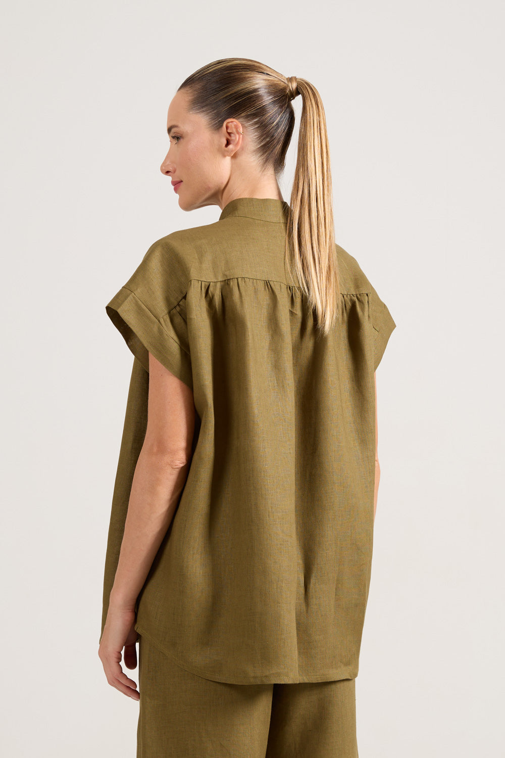 Camisa Franzida Verde Musgo