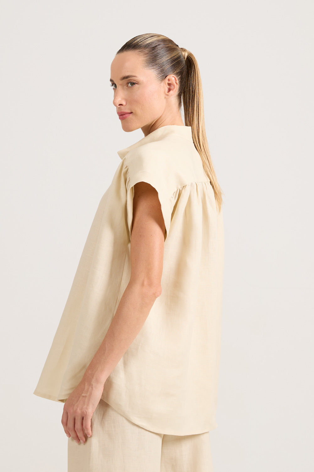 Camisa Franzida Creme
