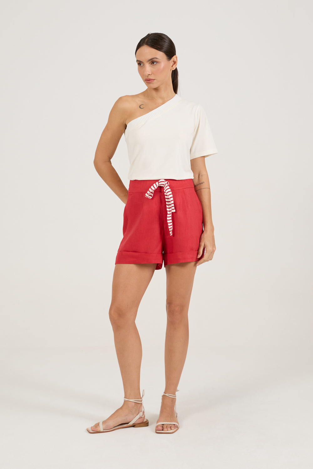 Short Tricot Vermelho