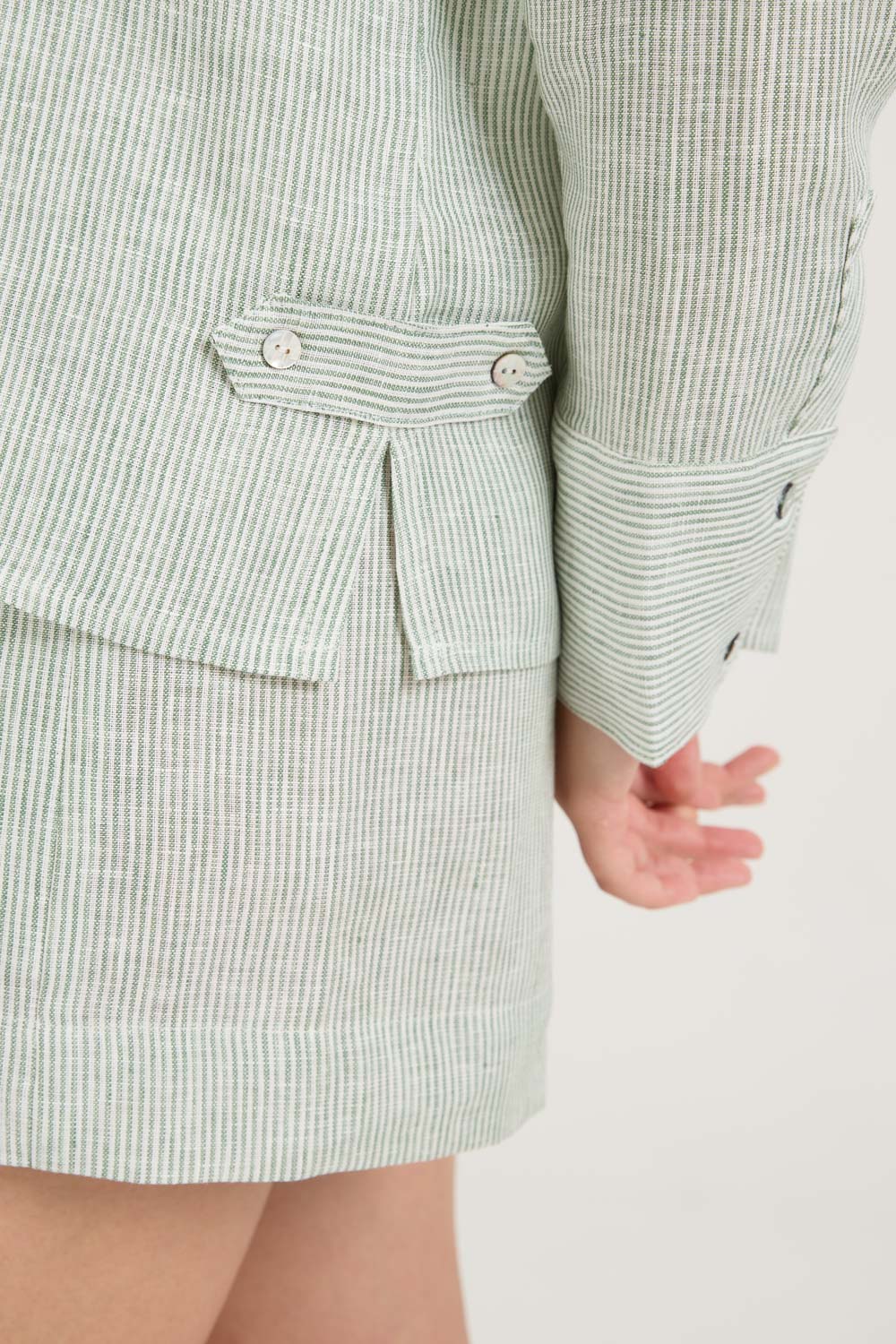 Camisa Bolsos Listras