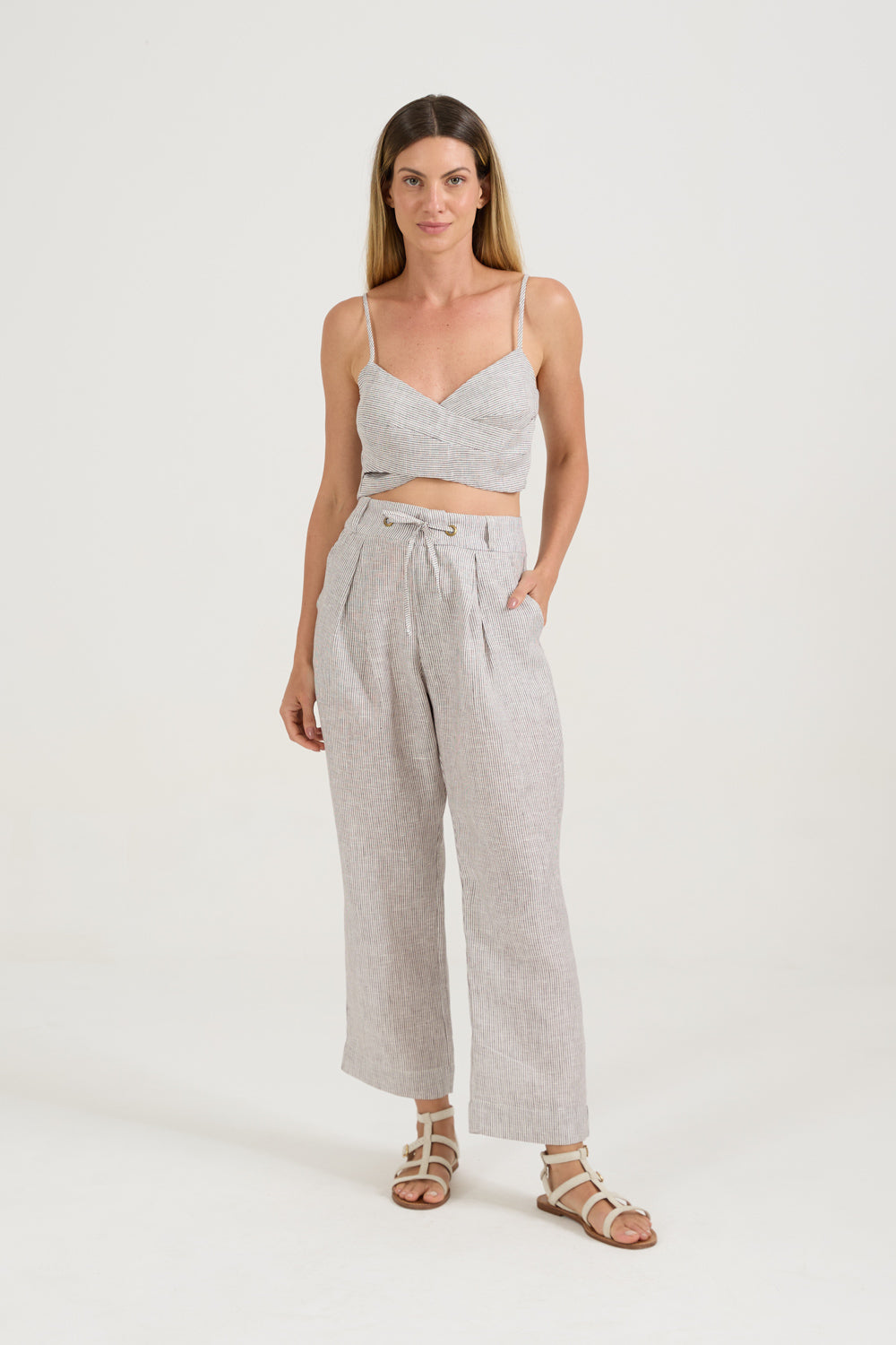 Calça Pregas Listras