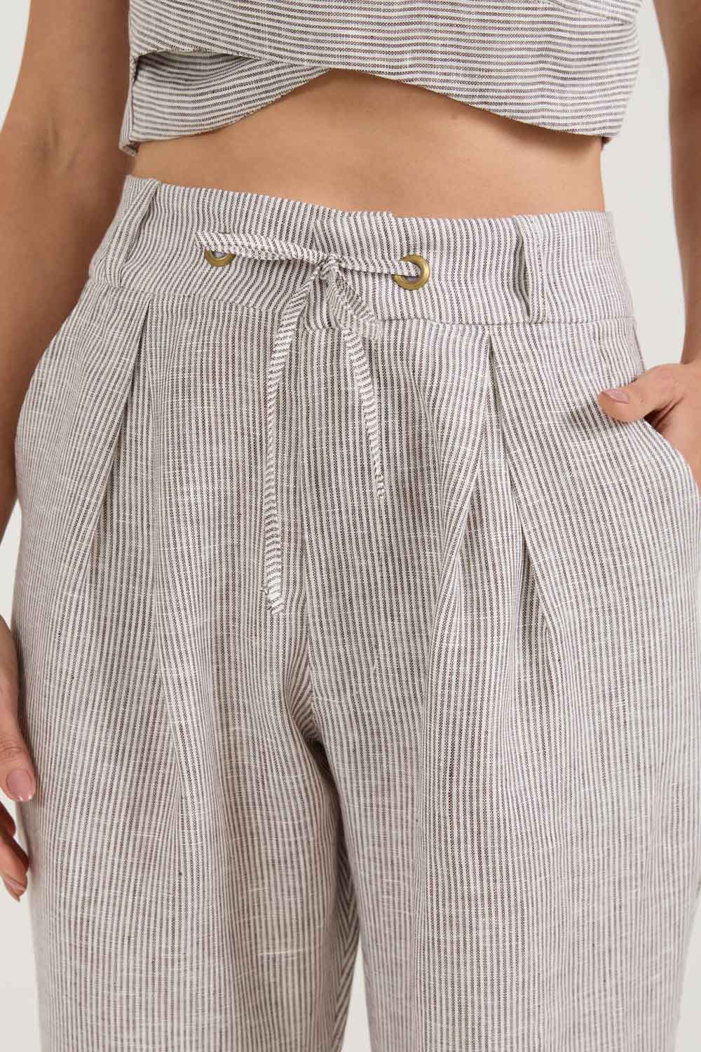 Calça Pregas Listras