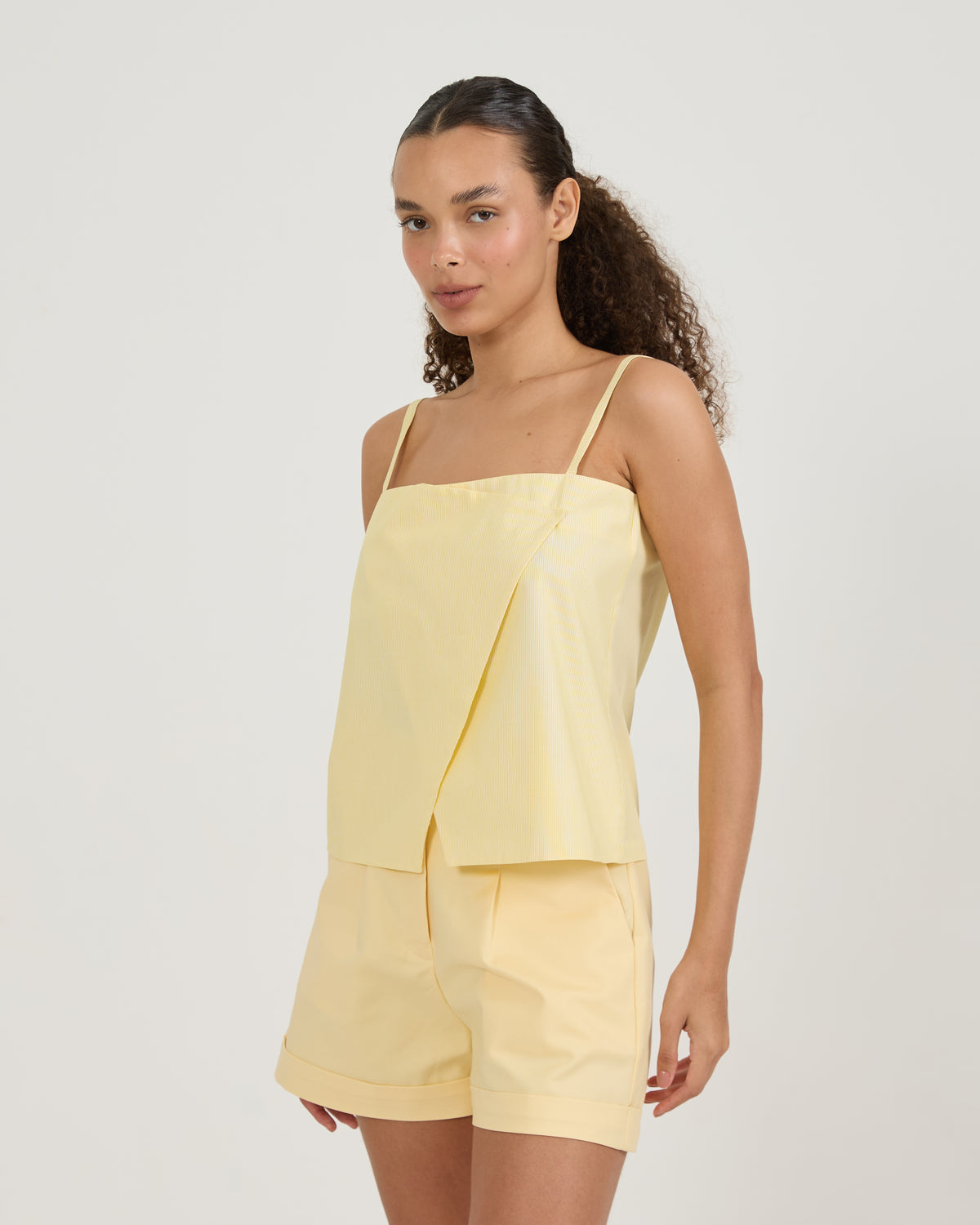 Blusa Diagonal