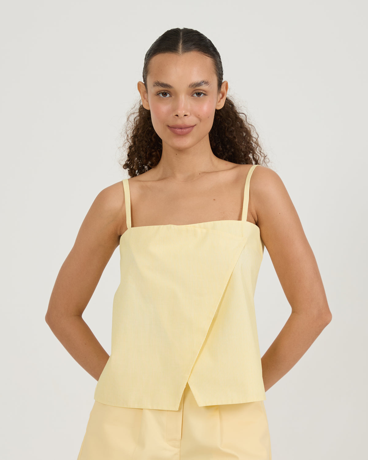 Blusa Diagonal