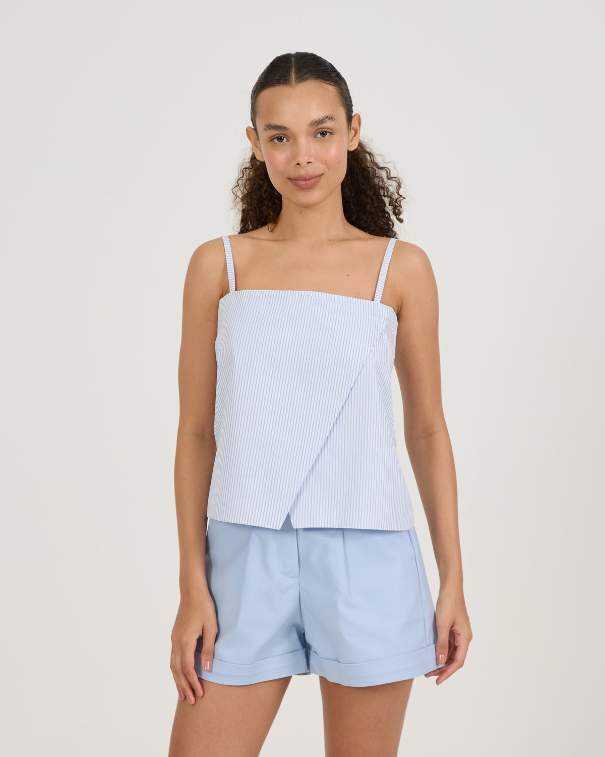 Blusa Diagonal