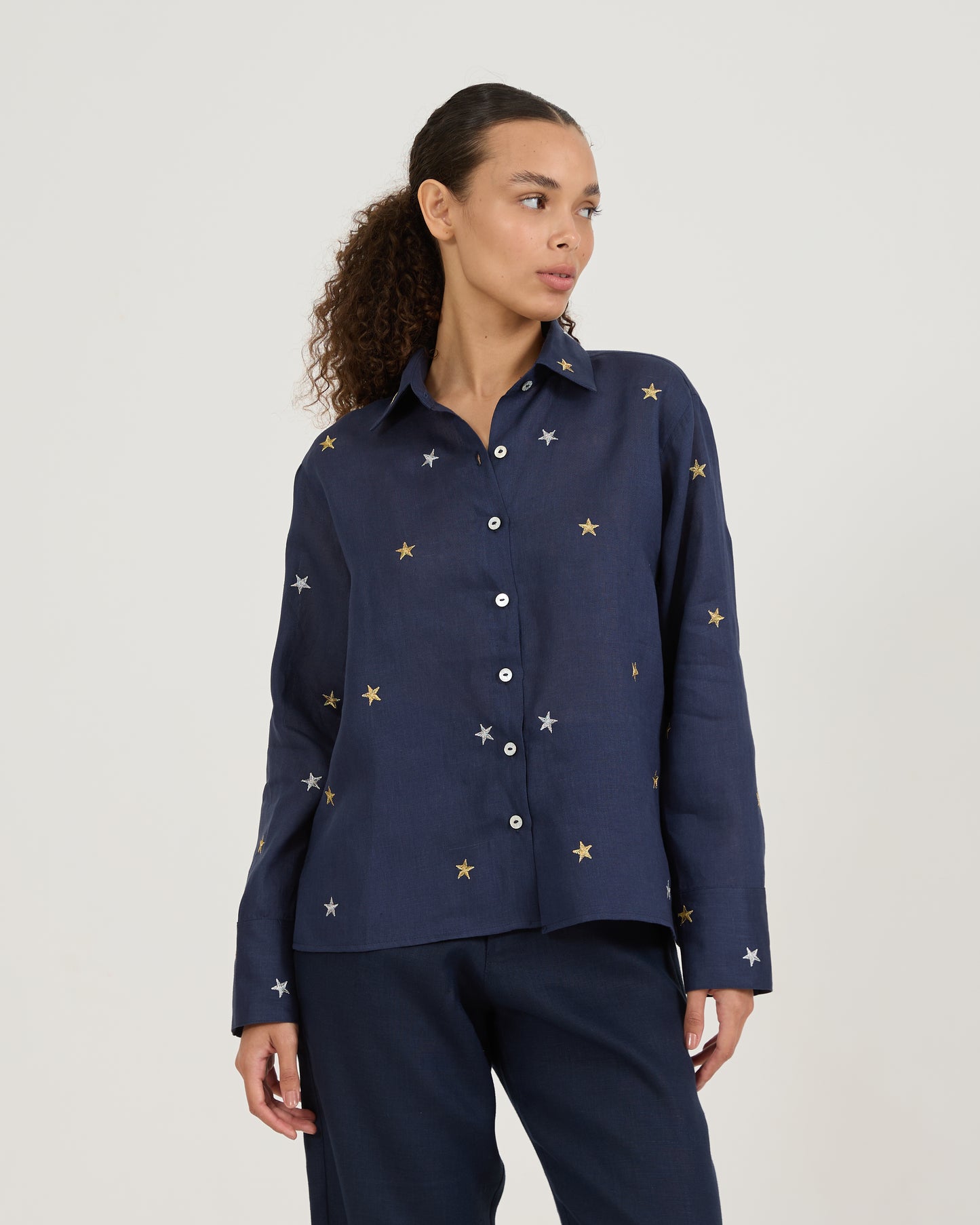 Camisa Bolsos Bordada Star